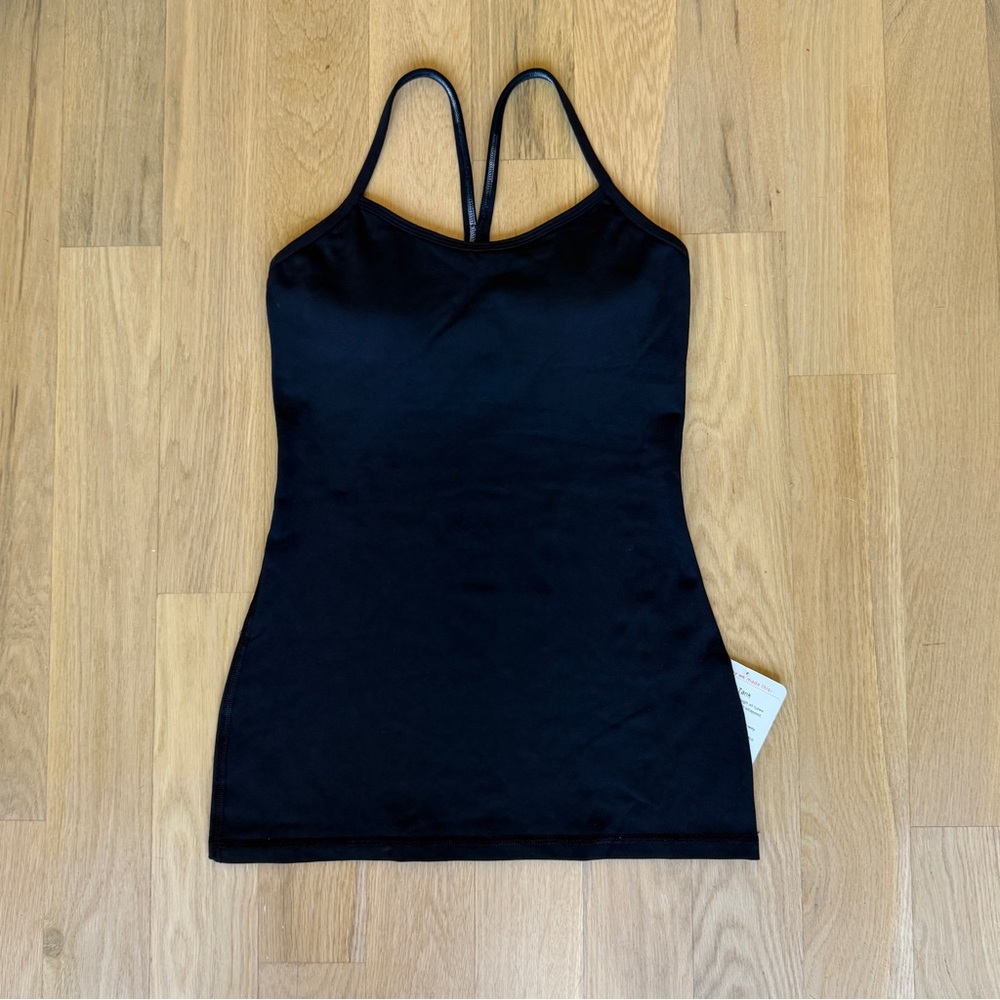 Lululemon Power Y Tank Size 4 Black NWT